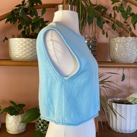 Wild Fable Blue Cropped Sleeveless Knit Sweater Vest NWT Size Medium - Picture 6 of 8